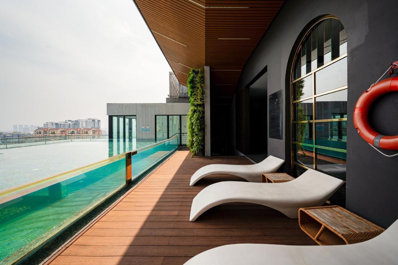Ferienwohnung Luxury Retreat D1Mension Ho-Chi-Minh-Stadt Exterior foto